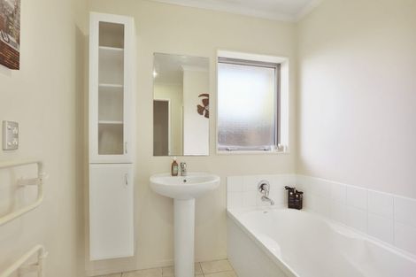 Photo of property in 9 Panckhurst Drive, Woodend, 7610