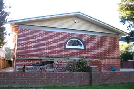 Photo of property in 39 Totara Crescent, Woburn, Lower Hutt, 5010