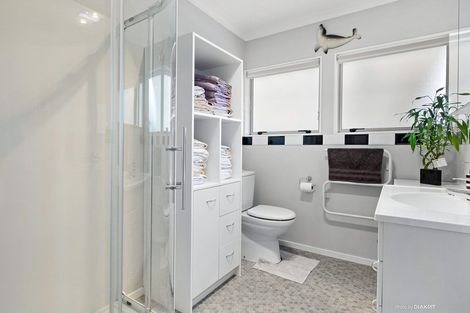 Photo of property in 20a Stephen Street, Trentham, Upper Hutt, 5018