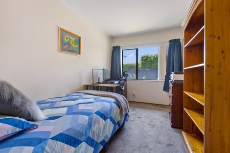 Photo of property in 1/18 Karamu Street, Te Atatu Peninsula, Auckland, 0610