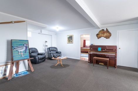 Photo of property in 90 Barber Road, Bombay, 2675