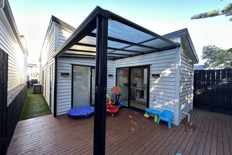 Photo of property in 3b Matakohe Road, Westgate, Auckland, 0814