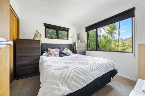 Photo of property in 46 Stoney Creek Drive, Waitakere, Henderson, 0782