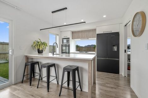 Photo of property in 6 Puka Place, Wharewaka, Taupo, 3330