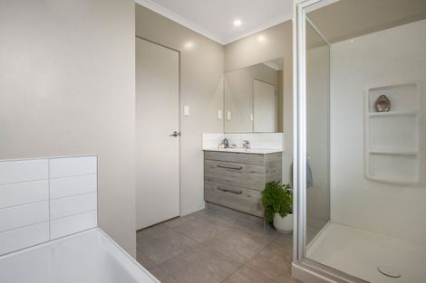 Photo of property in 20 Hoggard Place, Katikati, 3129