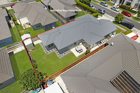 Photo of property in 13 Hollowout Street, Takanini, 2112