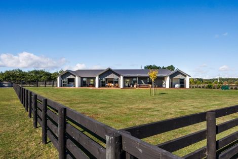 Photo of property in 79 Jackeytown Road, Tiakitahuna, Palmerston North, 4477