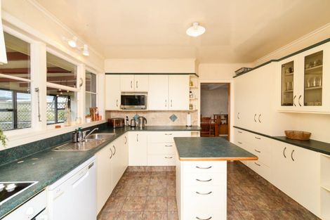 Photo of property in 23 Limbrick Street, Terrace End, Palmerston North, 4410