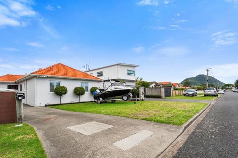 Photo of property in 58 Pitau Road, Mount Maunganui, 3116