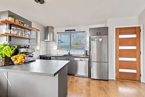 Photo of property in 59 Halswell Junction Road, Halswell, Christchurch, 8025