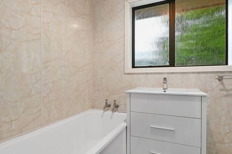 Photo of property in 18 Lochee Road, Upper Riccarton, Christchurch, 8041