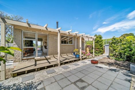 Photo of property in 4 Kaira Street, Sawyers Bay, Port Chalmers, 9023