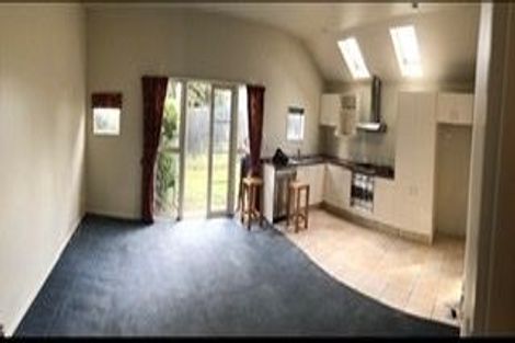 Photo of property in 9h Crohane Place, Addington, Christchurch, 8024