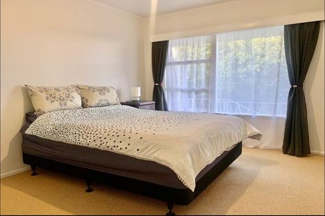 Photo of property in 1/22 Margaret Place, Milford, Auckland, 0620