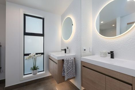 Photo of property in 46 Bisley Avenue, Moana, Nelson, 7011