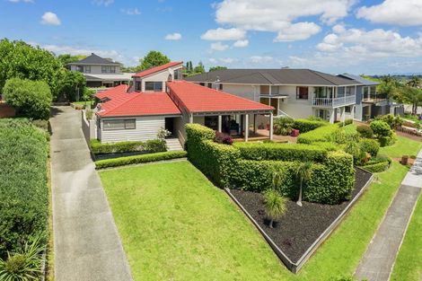 Photo of property in 11 Paykel Avenue, Farm Cove, Auckland, 2012