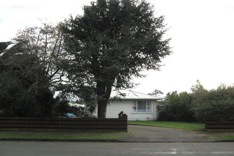 Photo of property in 1 Highfield Place, Levin, 5510