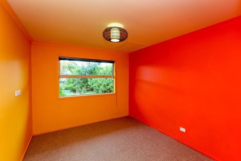 Photo of property in 19 Cumming Street, Okato, 4335