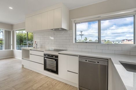 Photo of property in 1/27 Nile Road, Milford, Auckland, 0620