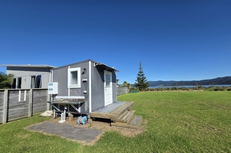 Photo of property in 137 Kelly Jade Avenue, Matarangi, Whitianga, 3592