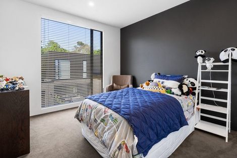 Photo of property in 9 Hewitts Road, Merivale, Christchurch, 8014