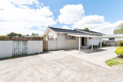 Photo of property in 1/24 Casuarina Road, Half Moon Bay, Auckland, 2012
