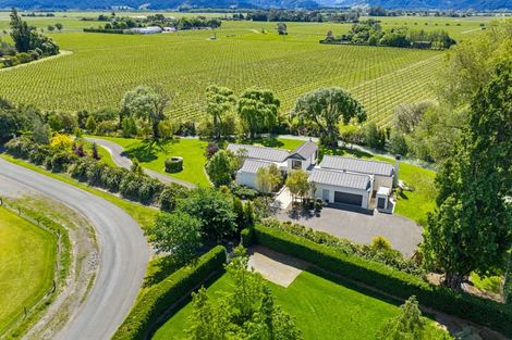 Photo of property in 65 Blicks Road, Renwick, 7204