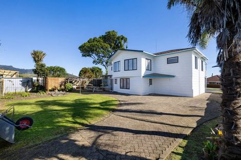 Photo of property in 6 Uenuku Avenue, Raglan, 3225