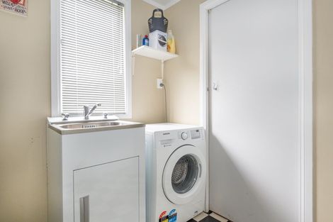 Photo of property in 108 Duchess Crescent, Mayfair, Hastings, 4122