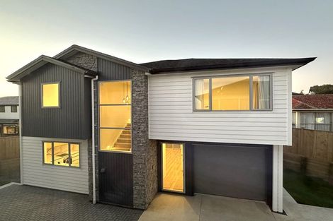 Photo of property in 28 Maugham Drive, Bucklands Beach, Auckland, 2014