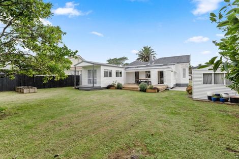 Photo of property in 15 Powhiri Avenue, Kensington, Whangarei, 0112