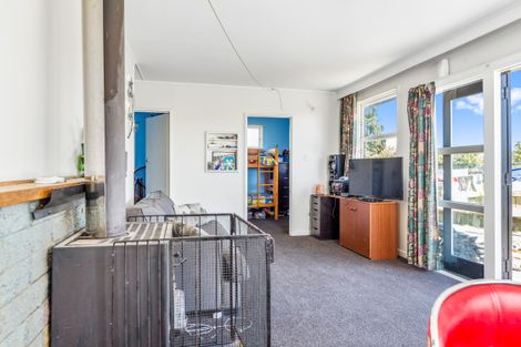 Photo of property in 48 Lee Road, Hannahs Bay, Rotorua, 3010