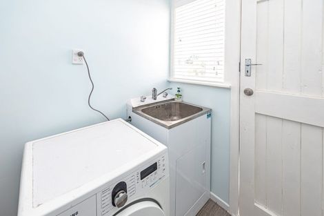 Photo of property in 5 Raupo Street, Castlecliff, Whanganui, 4501