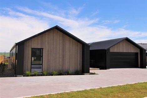 Photo of property in 14 Harakeke Drive, Wharewaka, Taupo, 3330