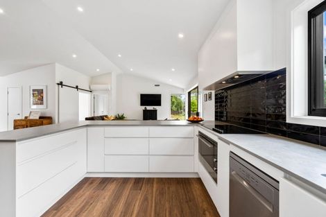 Photo of property in 747 Ngunguru Road, Glenbervie, Whangarei, 0173