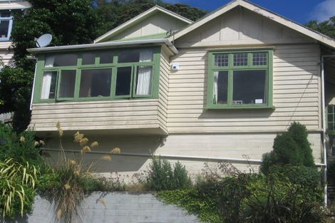Photo of property in 21 Saint Michaels Crescent, Kelburn, Wellington, 6012