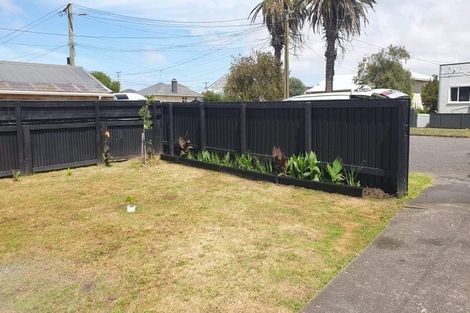 Photo of property in 8a Pharazyn Street, Gonville, Whanganui, 4500