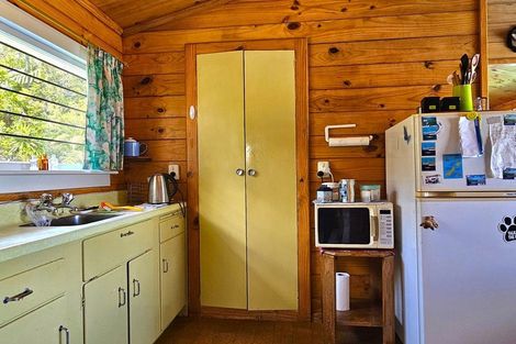 Photo of property in 24 Koutu Beach Road, Opononi, Kaikohe, 0473