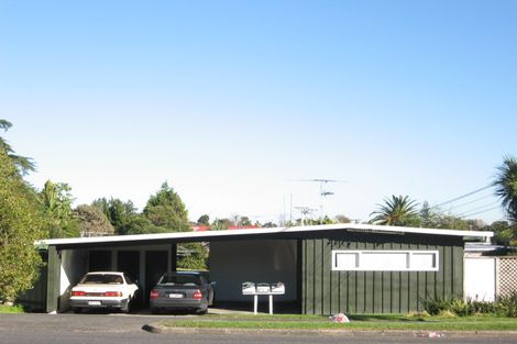 Photo of property in 122 Maich Road, Manurewa, Auckland, 2102