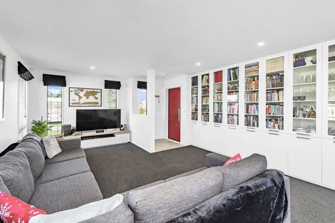 Photo of property in 9 Dynes Road, Rolleston, 7615