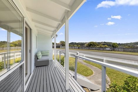 Photo of property in 35 James Cook Drive, Whitby, Porirua, 5024