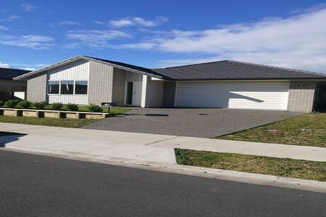 Photo of property in 8 Kuru Place, Papamoa, 3118