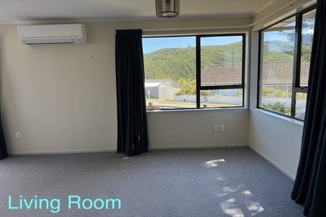 Photo of property in 283 Mitchell Street, Brooklyn, Wellington, 6021