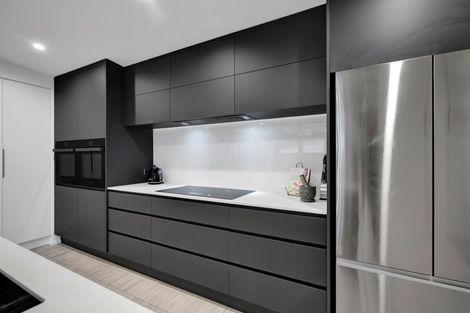 Photo of property in 57 Brooklands Road, Brooklands, New Plymouth, 4310