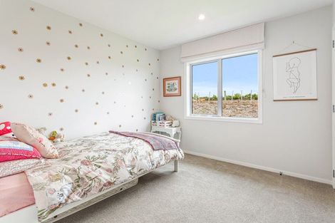 Photo of property in 33 Awatiro Drive, Kaukapakapa, 0871