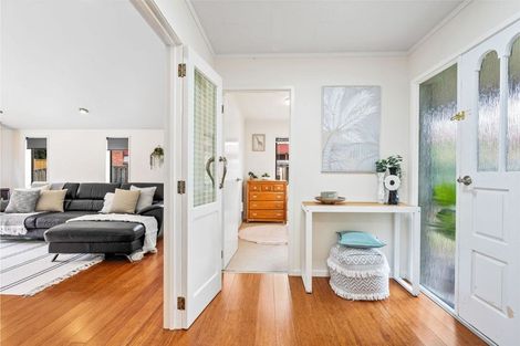 Photo of property in 33 Kotare Crescent, Maunu, Whangarei, 0110