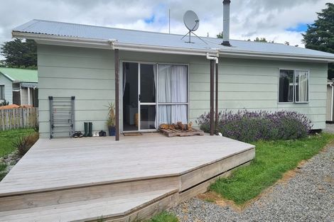 Photo of property in 72 Woodward Street East, Featherston, 5710