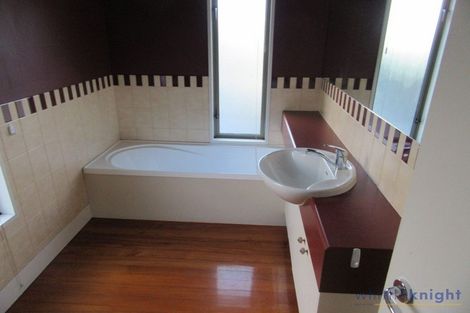 Photo of property in 76 Picton Avenue, Riccarton, Christchurch, 8011