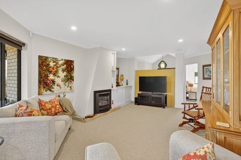 Photo of property in 46 Rockview Place, Mount Pleasant, Christchurch, 8081
