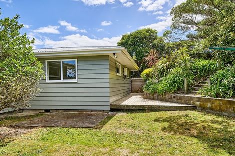 Photo of property in 11 De Castro Place, Titahi Bay, Porirua, 5022